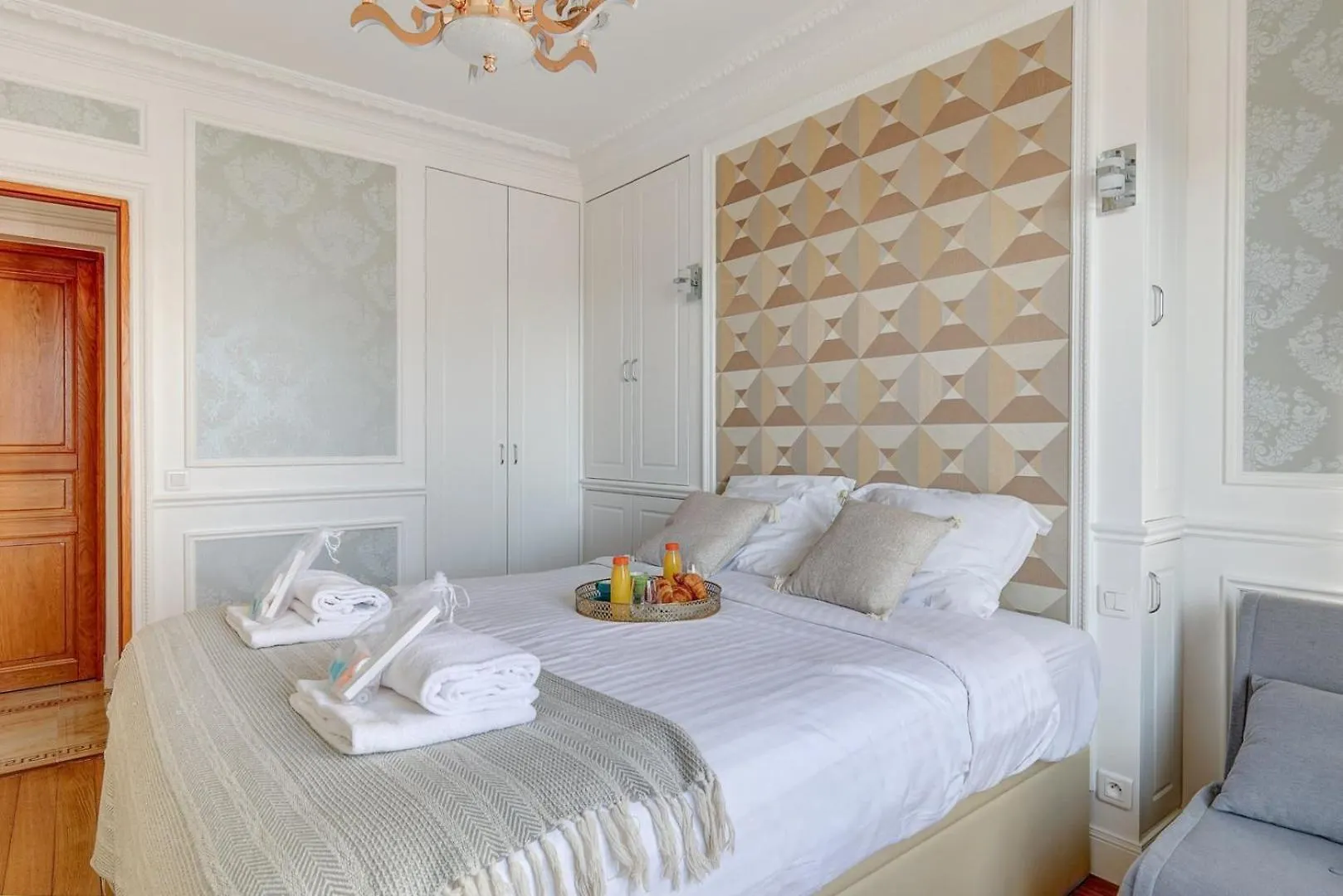 פריז 658 Suite Estelle - Luxury Appartment 0*,  צרפת